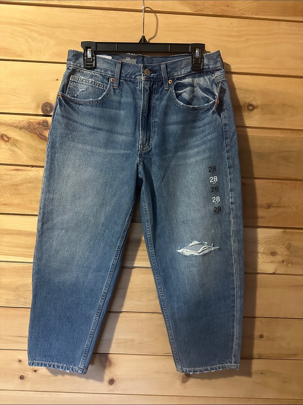 GAP Women's High Rise Barrel Leg Jeans No Stretch NWT 28/6P